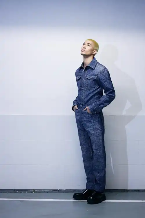 米卡首张个人专辑漂