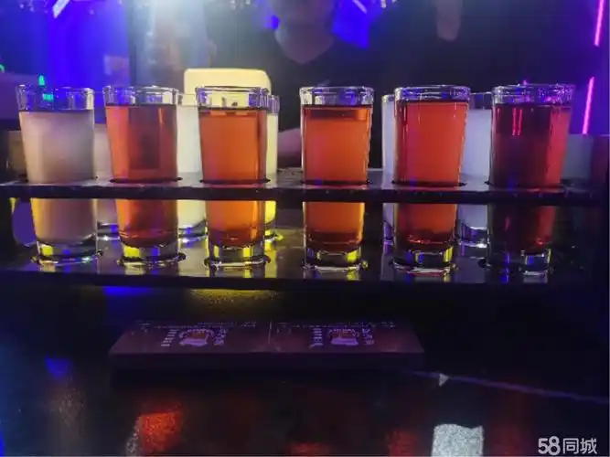 【1图】营业中酒吧,精装修,稳定客源,开封龙亭龙亭区商铺租售/生意