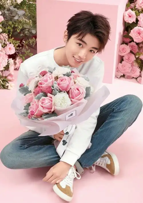 王俊凯roseonly诺誓