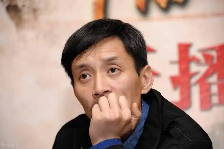 52岁的田小洁中年离婚后娶女神江珊努力多年终有了老戏骨风范