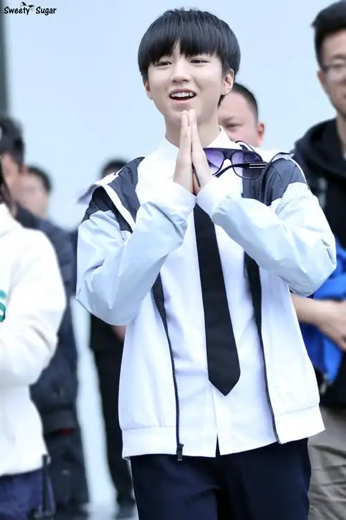 王俊凯# 160330超少年密码拍摄