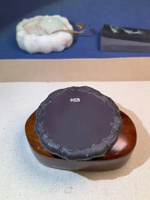 肇庆端砚坑仔岩一叶承露砚