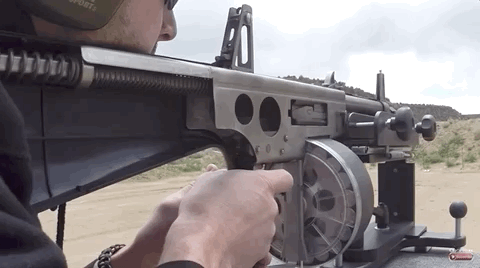 这设计有什么用的?_后坐力