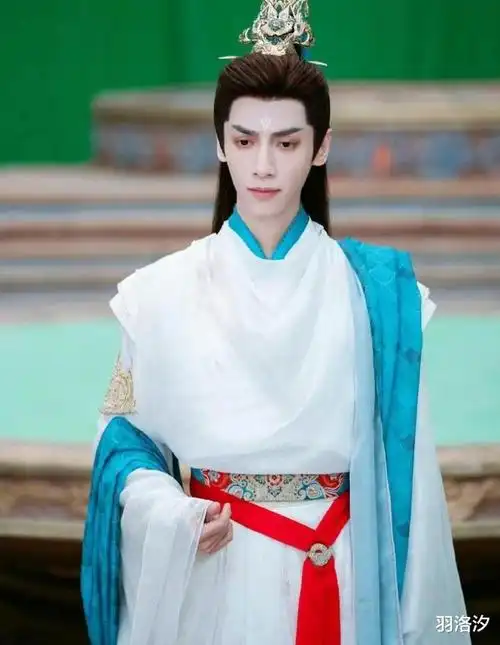 罗云熙的脸简直长在了我的审美上古装剧颜值扛把子