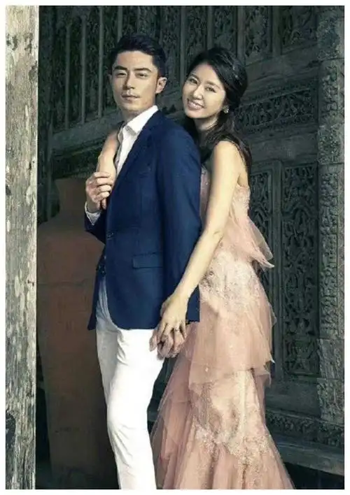 林心如为何不敢与霍建华离婚离婚代价高昂维系婚姻成难题