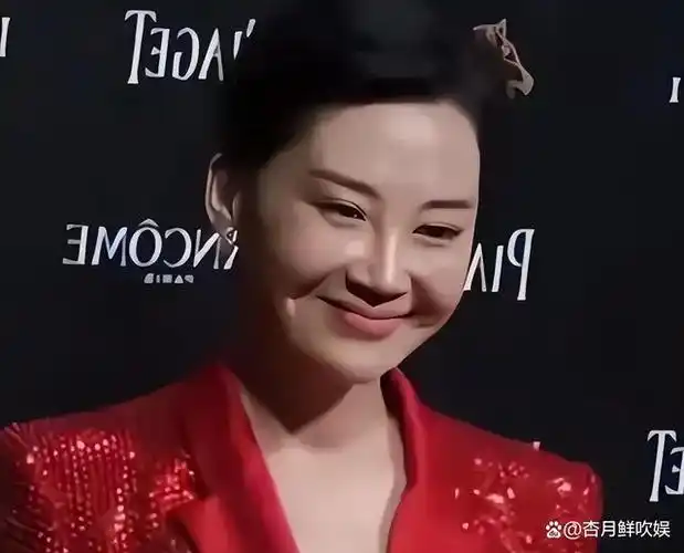 "不老女神"都是假的!离开化妆和精修,生图状态真是一言难尽