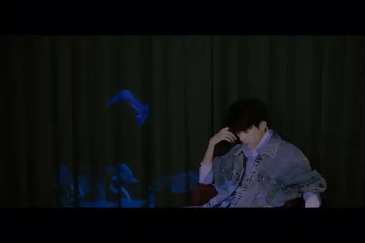 易烊千玺电脑壁纸