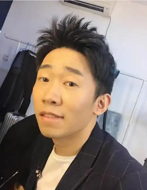 明星挑战爆改,杨迪妆容前后差距太大,妆后颜值不输顶流|素颜照|化妆师