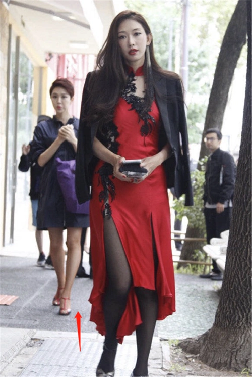 林志玲有多美?看她穿旗袍的效果就知道了,一个眼神让人怦然心动