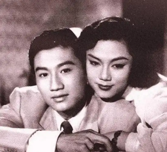 2018年与大49岁谢贤恋爱12年拿2000万分手费的coco现在怎样了