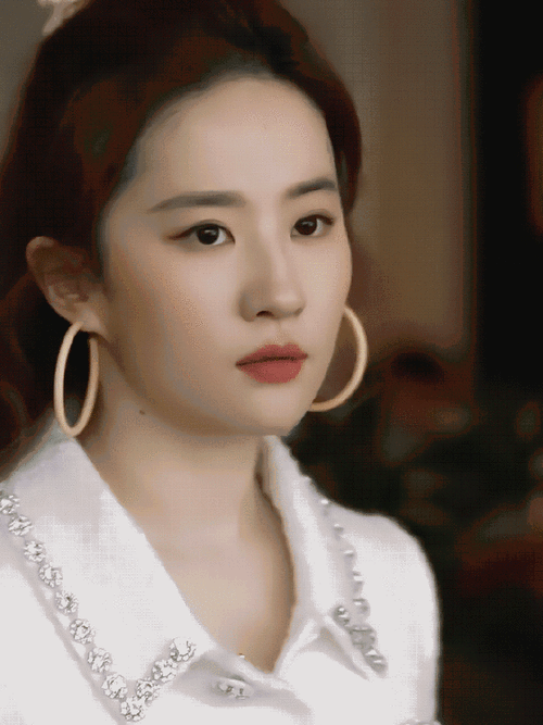 编剧谈玫瑰的故事改编难点##黄亦玫还就只能是刘亦菲来