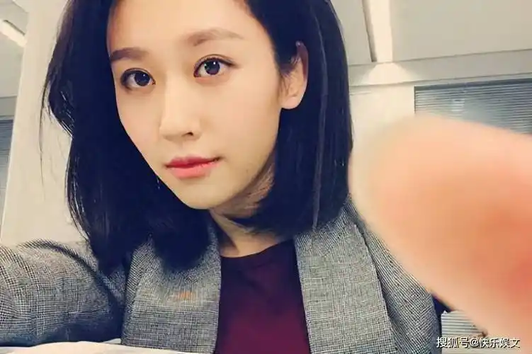 90后新主播王音棋正式亮相,神奇撞脸欧阳夏丹_人们_活力_风格