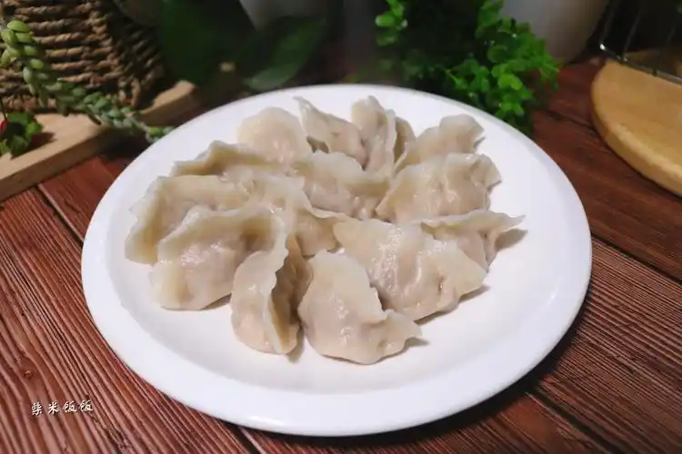 这菜比肉贵,冬季最新鲜,包饺子可香了,一定要试试!