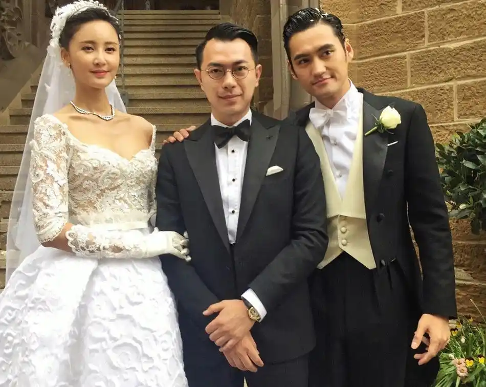 周扬青与帅哥庆生男方是章泽天校友身价不输罗志祥