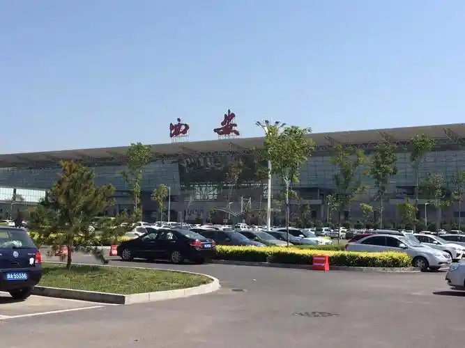 中国最霸气的高铁,两个网红城市间的航线,因它而被迫停飞