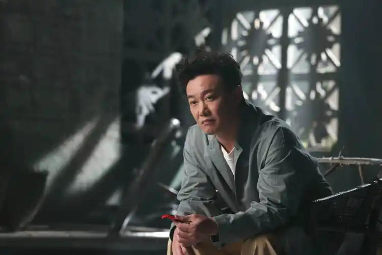 eason陈奕迅倾情献唱电影主题曲 感受夏日般治愈系温暖