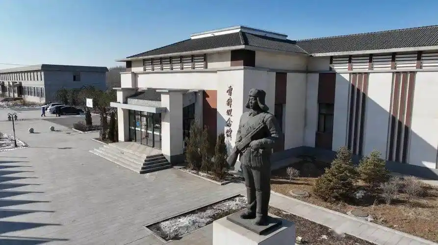 铁岭溶洞清河生态湿地公园0201莲花湿地公园凤头鸊鷉(pìtī)看景导航