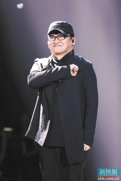 《歌手》开播 刘欢现场再唱《好汉歌》