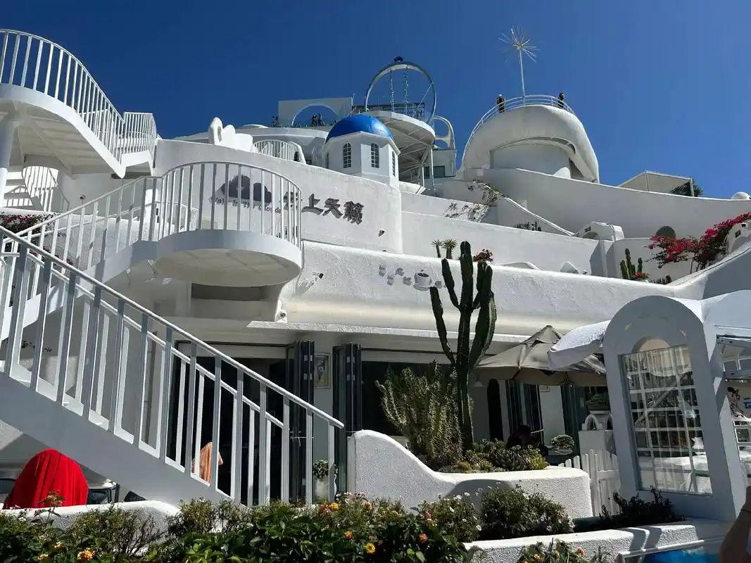 大理理想邦,又称大理圣托里尼.整个建筑依山而 - 抖音