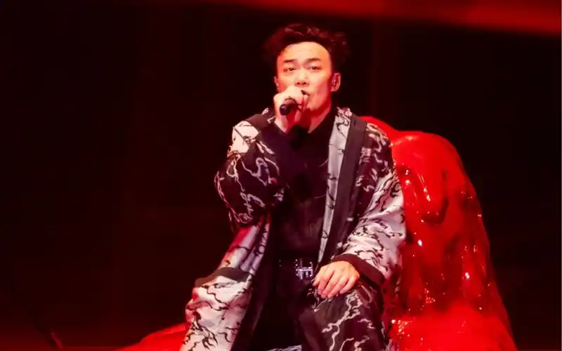 陈奕迅20240106广州演唱会02:《完》