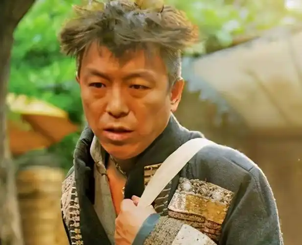 青岛小哥黄渤是一个好演员也是一个优秀的导演