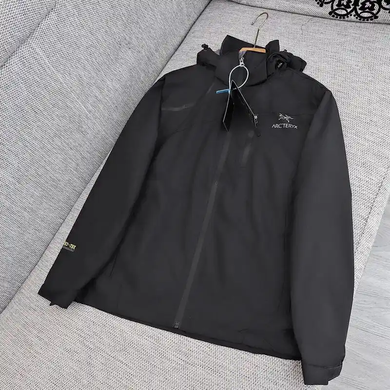 larcteryx始祖鸟男士硬壳冲锋衣! gor - 抖音