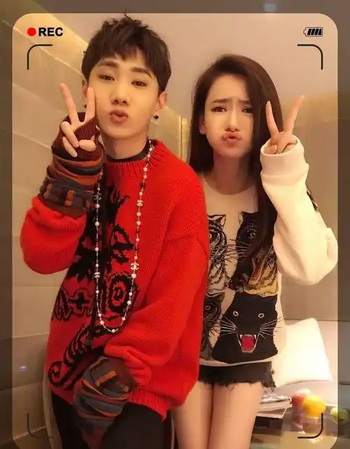 情歌转换器汪苏泷,年少成名爱唱小情歌,已结婚5年还有个女儿?