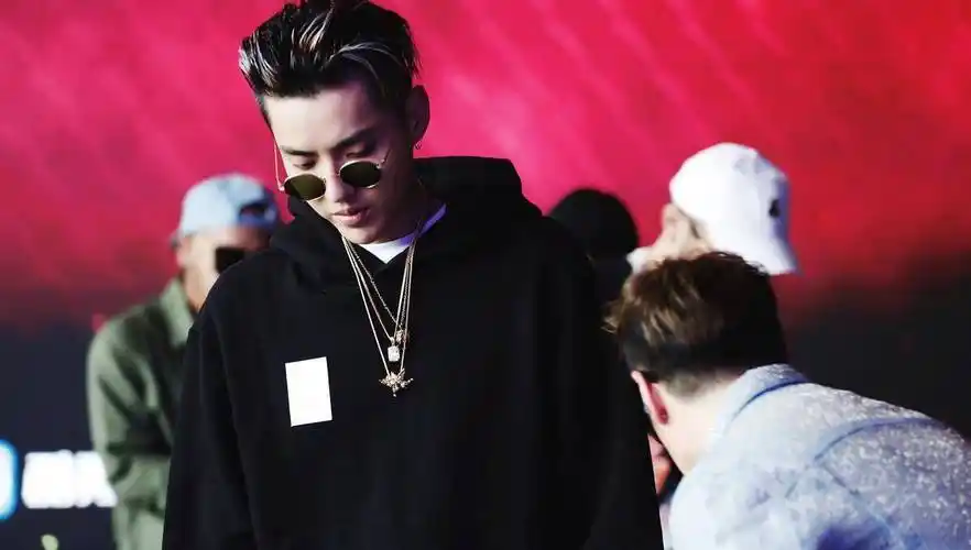 娱乐圈男星的落幕,终究都逃不过一个色字_吴亦凡_道德_事件