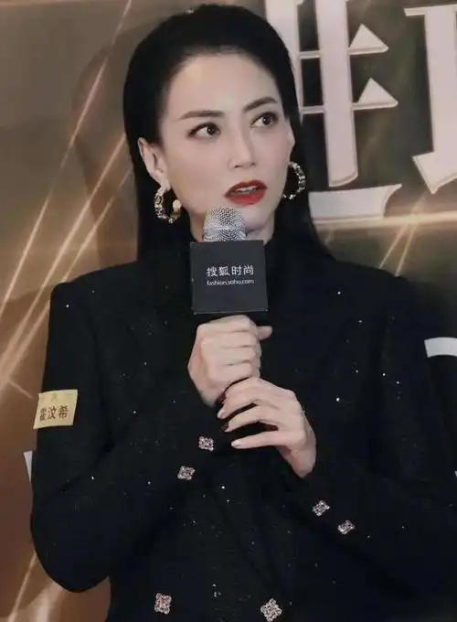 霍汶希亲承谢霆锋王菲恋情传闻真相大揭秘