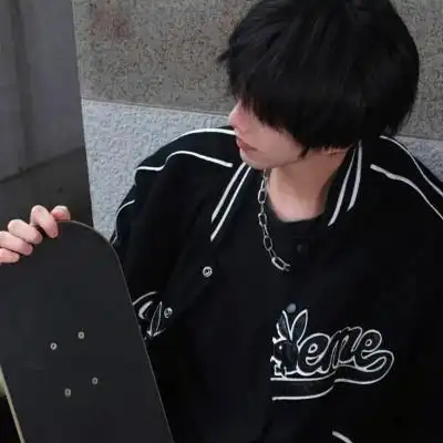 男生头像独一无二与众不同高清图片