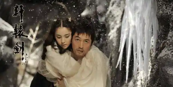 从新疆到上海从学生试镜到杨幂力捧迪丽热巴毁誉参半的演艺路