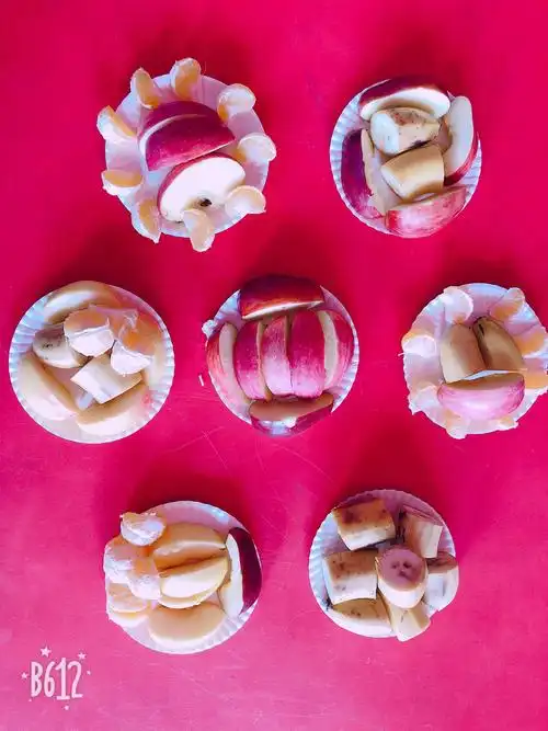 金山艺术幼儿园苹果一班中秋节快乐