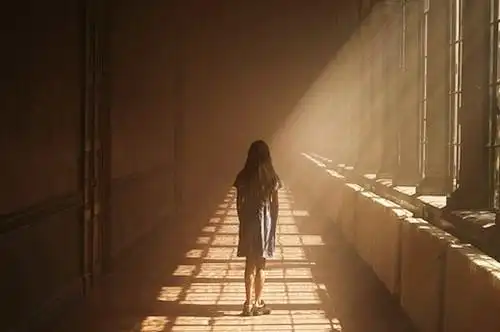 心情不好想哭发朋友圈的句子说不出的压抑和心累