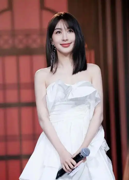 李菲儿参加花样滑冰比赛(李菲儿参加花样滑冰比赛视频)