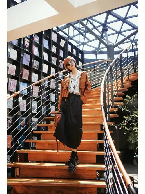 ootd街拍写真最新秋季穿搭昆明街拍客片