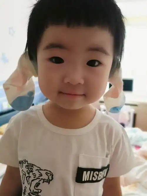 人类幼崽 #萌娃 #呆萌呆萌 #抖音萌宝秀 #最纯真的笑容 - 抖音