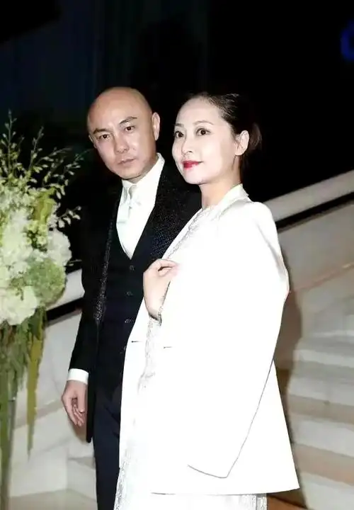 张卫健老婆张茜近况曝光,网友惊呼:太美了!