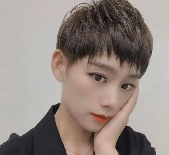 30款露耳超短发