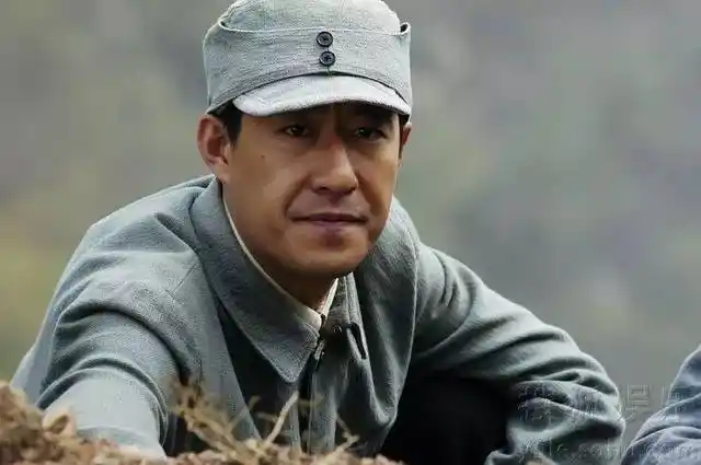 他演了一辈子抗战剧,却最恨"抗日神剧"!