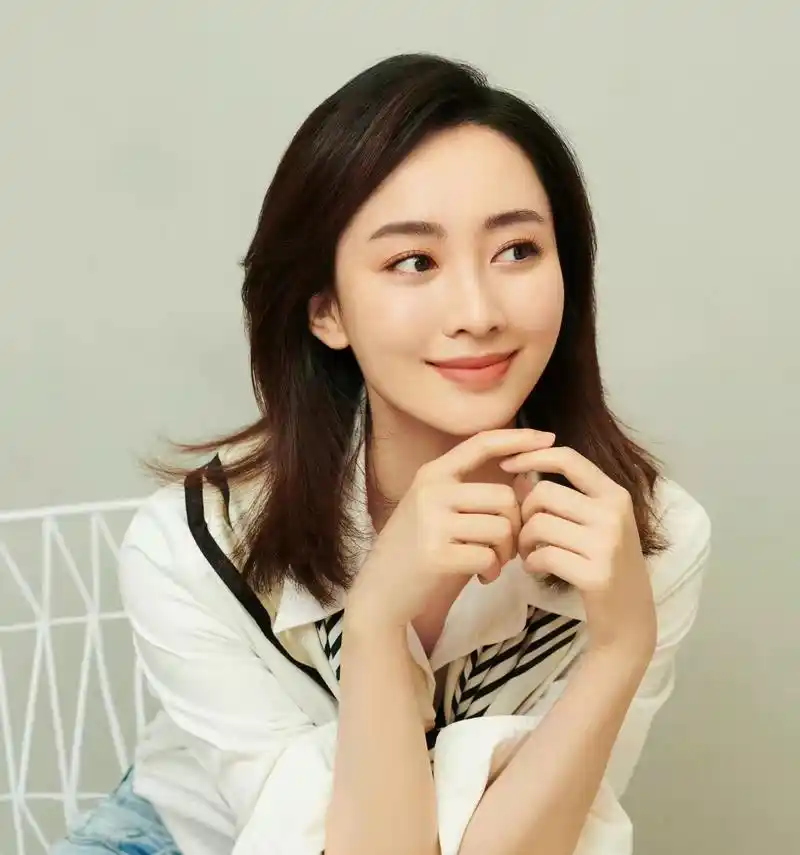 央视网络春晚官宣!尼格买提朱广权加盟,央视七大美女主持人合体|央视|