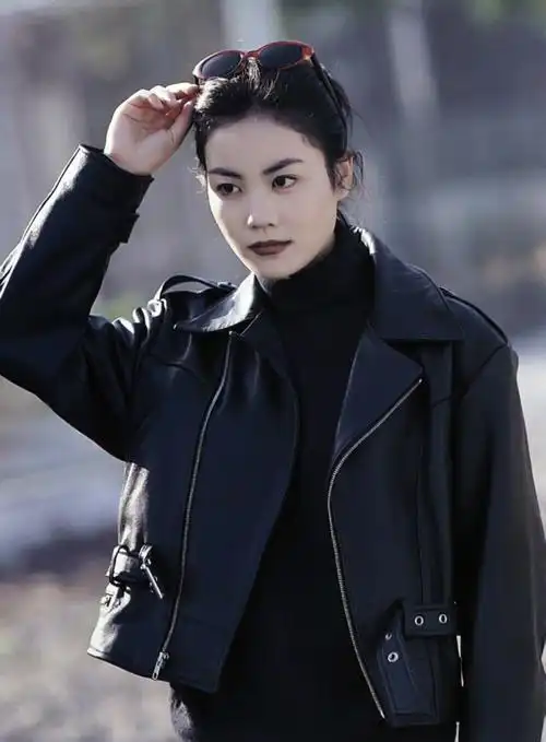 港者时光机:仍是旧句子  王靖雯(王菲)