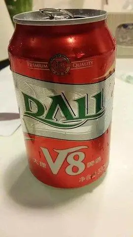 吃了当地的特色小吃—米线~还有当地的啤酒,酸奶,个人觉得酸奶比其他