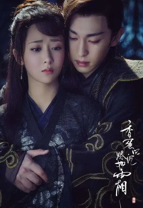 邓伦杨紫香蜜cp同框照来了互动小眼神甜到不行