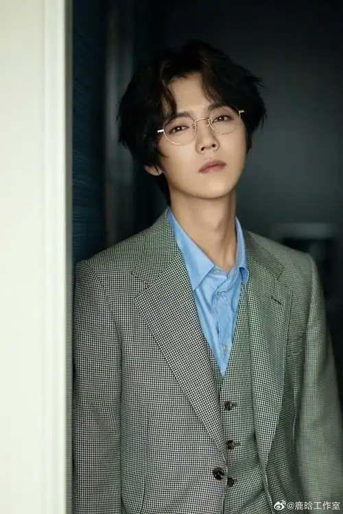 鹿晗新剧《穿越火线》官宣 荷尔蒙战服造型首曝光_明星活动_图集_电影