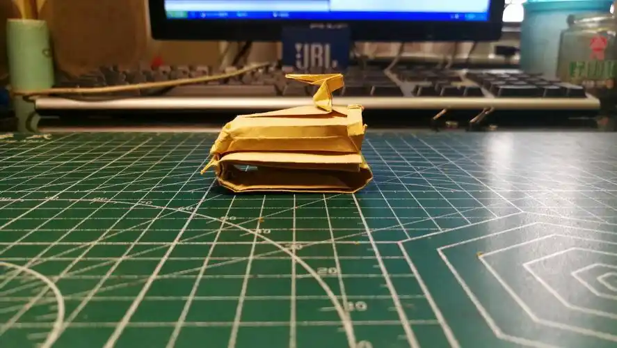 折纸简单又好看的装甲车