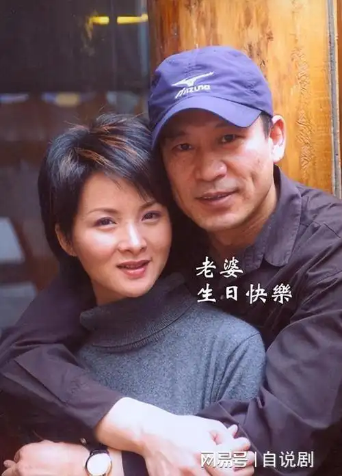 嫁演员师小红丁克12年愁坏婆婆谢兰39岁意外怀孕全家乐开怀