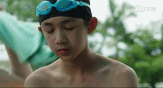 荣梓杉: 其实只要在拍摄前期走戏的时候,心慢