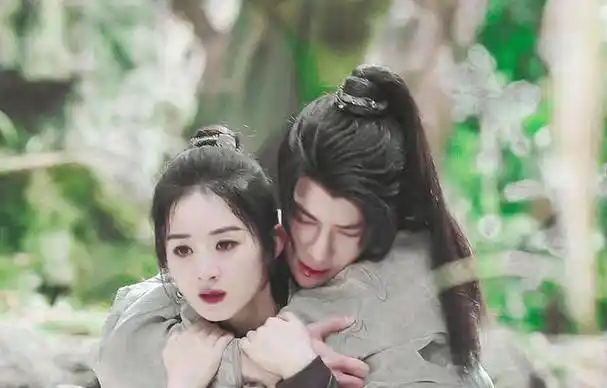 《有翡》宣传,赵丽颖,王一博罕见同台!