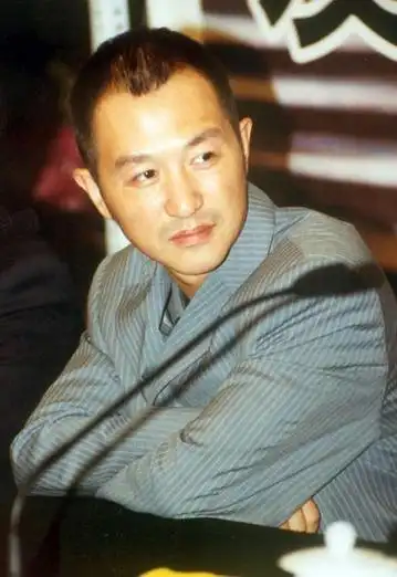 高枫:内地歌手 享年38岁 死因:pcp肺炎