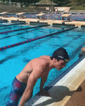 吴亦凡在台下看李雪琴演小品